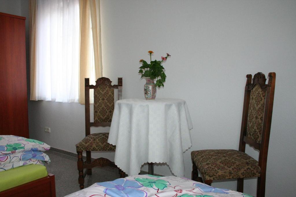 Ferienwohnung Pensjonacik Graven Nidzica Zimmer foto