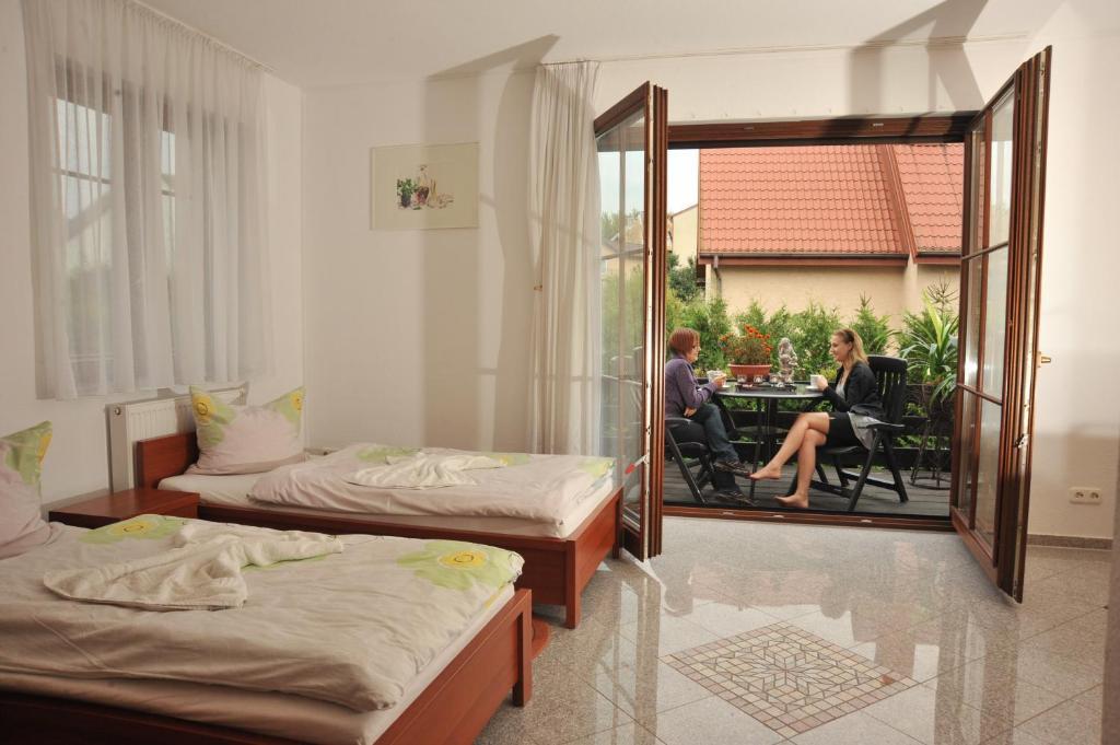 Ferienwohnung Pensjonacik Graven Nidzica Exterior foto